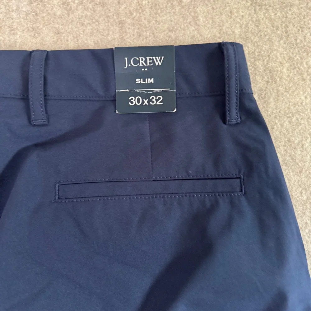 NWT J.Crew Flex Slim Tech Pants Mens 30x32 Navy Blue Slim Fit Performance AA712